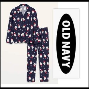 Old Navy Unisex Holiday Pajamas Set